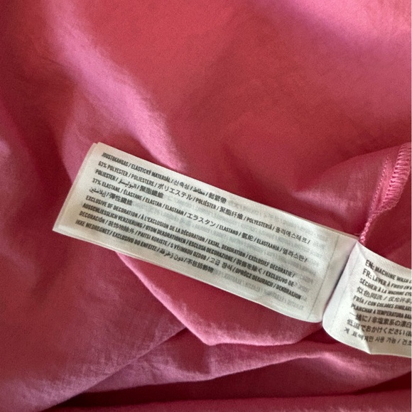 Abercrombie and Fitch dress. Pink/white floral. Size medium. Puff sleeve. Cute! - Picture 13 of 16